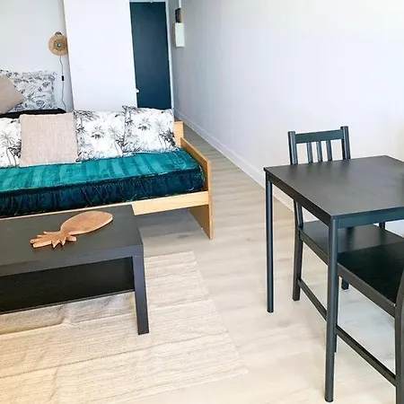 Les Pieds Dans Le Sable, Vue & Balcon Apartmán *
